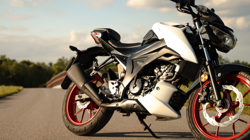 SUZUKI GSX-S 125