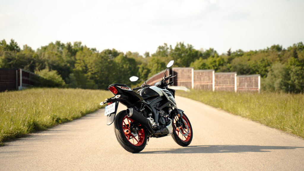 SUZUKI GSX-S 125
