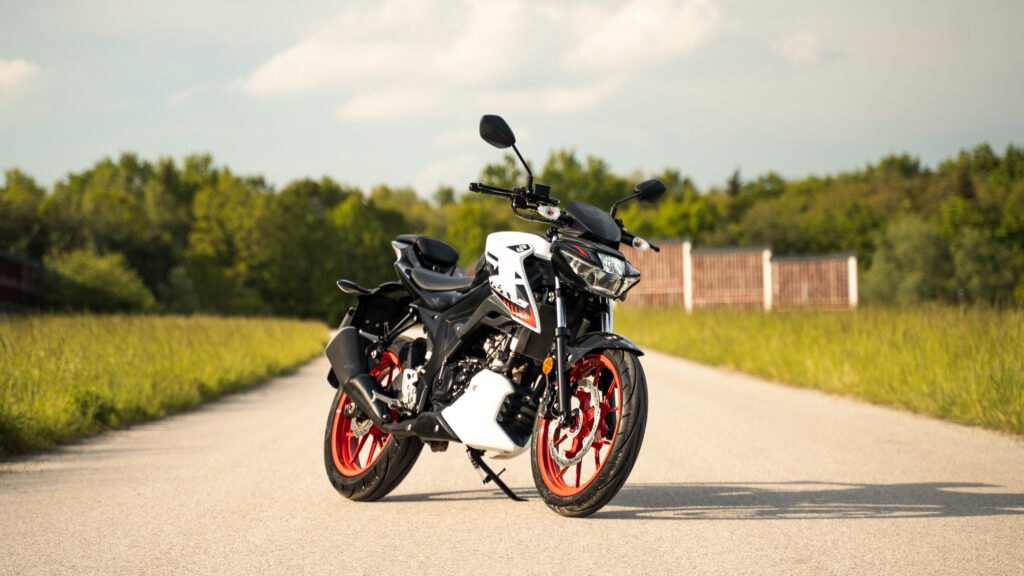 SUZUKI GSX-S 125