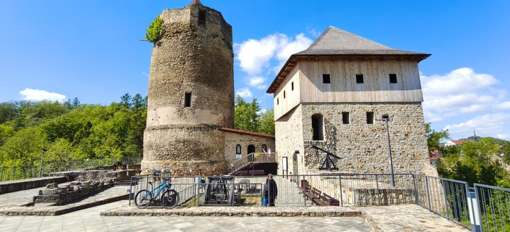 Szlakiem historii – zamki pogórza oraz Sądecczyzny